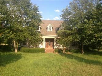 2249 Perry Rd, Grenada, MS 38901