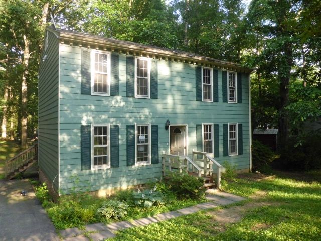 10325 Dakins Drive, Richmond, VA 23236