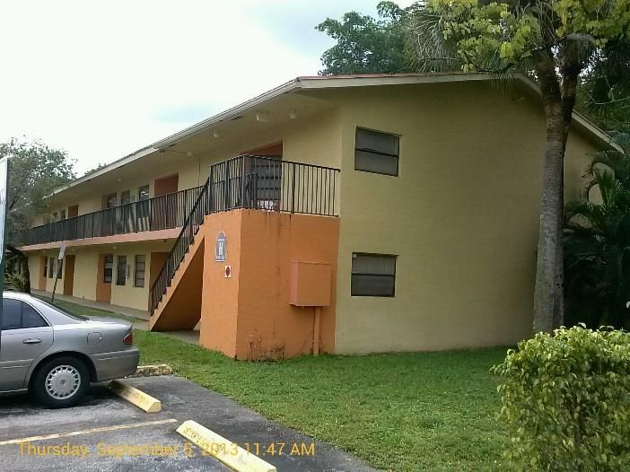 4114 Lakeside Drive, Fort Lauderdale, FL 33319