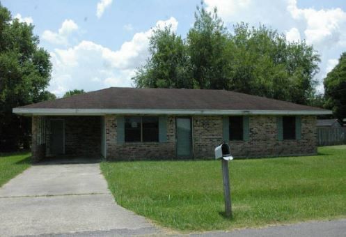 554 E 17th St, Crowley, LA 70526