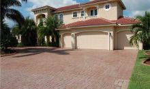 3051 E STONEBROOK CIR Fort Lauderdale, FL 33330