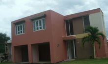 Urb Monte Verde 2102 Calle Calandria Dorado, PR 00646