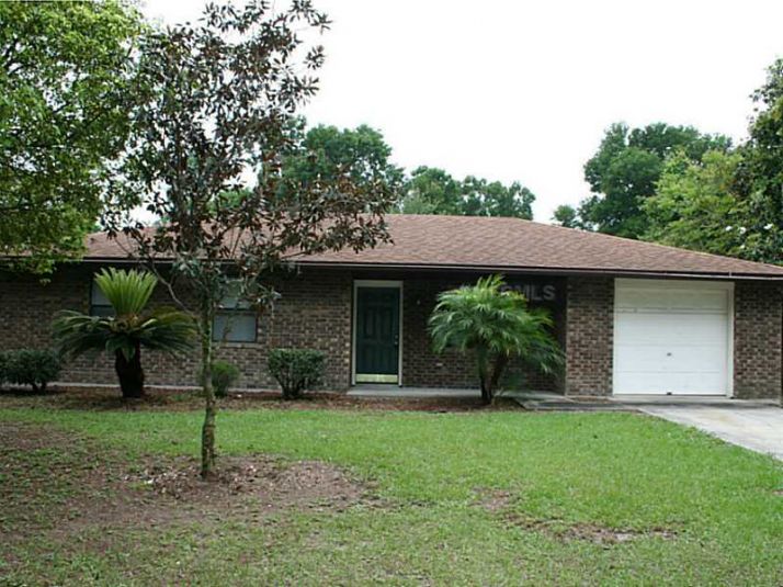 106 Albert St Ne, Fort Meade, FL 33841