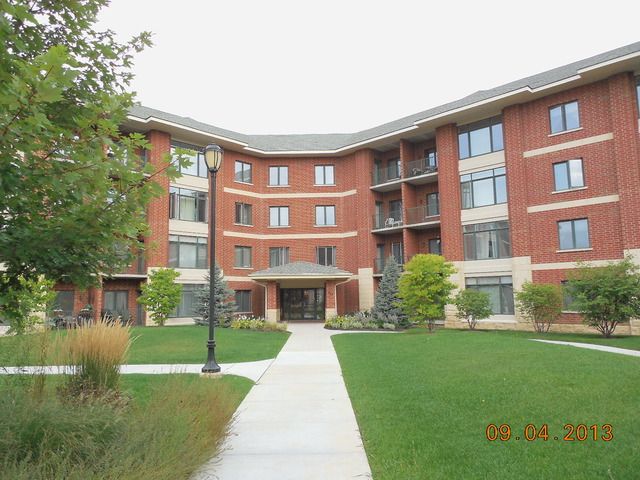 845 E 22nd St Apt 108, Lombard, IL 60148