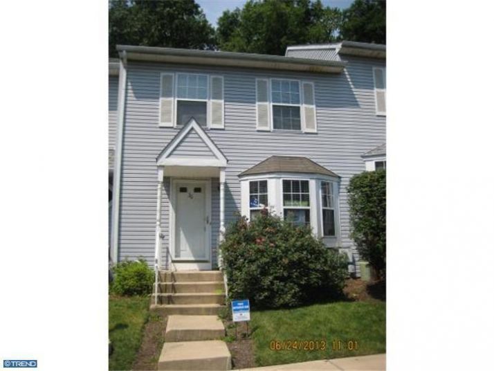 36 Andrews Ct, Aston, PA 19014