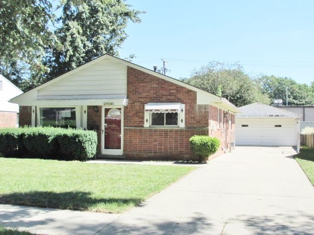 27726 Brush St, Madison Heights, MI 48071