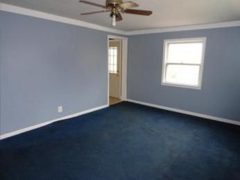 33 Green Lane, Aston, PA 19014