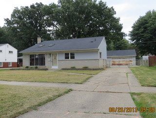 36526 Weideman St, Clinton Township, MI 48035
