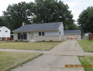 36526 Weideman St, Clinton Township, MI 48035