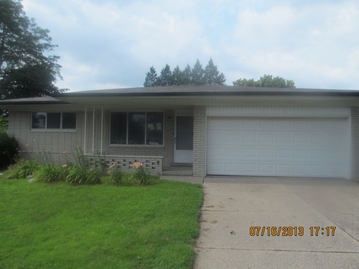 4807 Iowa Drive, Warren, MI 48092