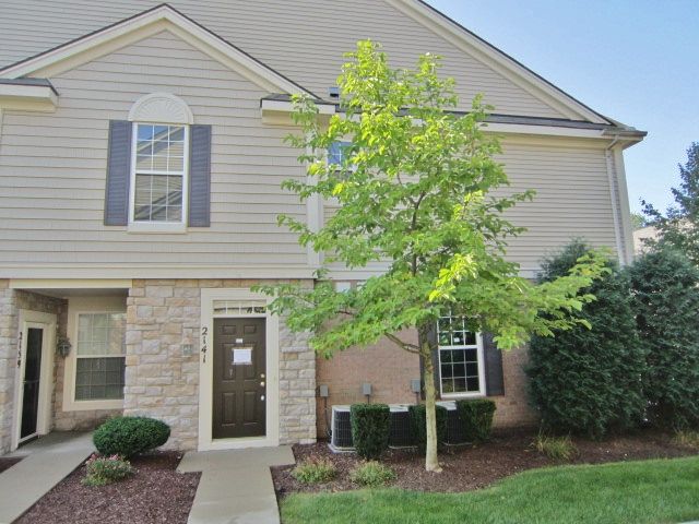 2141 Arcadia Dr #69, Canton, MI 48188