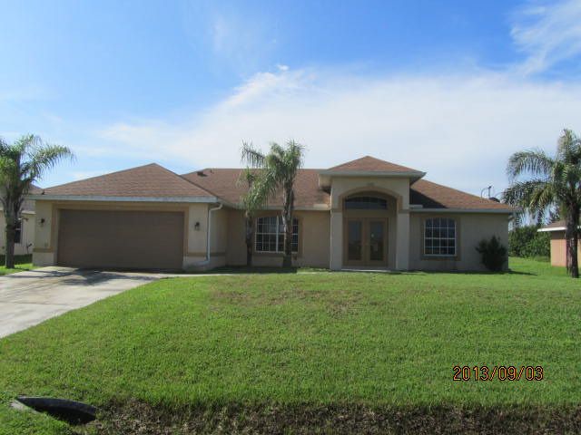 5239 Butte St, Lehigh Acres, FL 33971