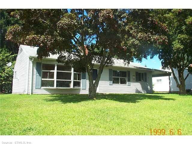648 Brewer St, East Hartford, CT 06118