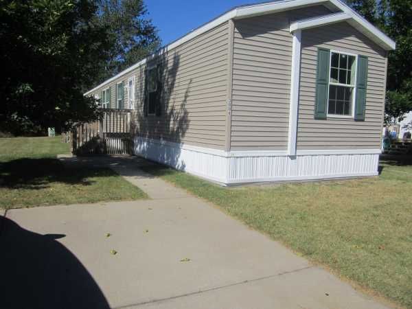 3004 Catalpa, Elkhart, IN 46514