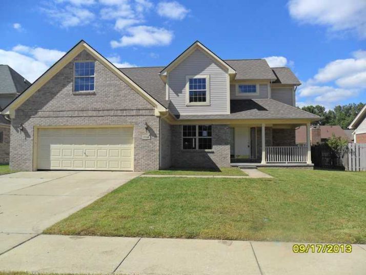 19168 Red Oak Ln, Riverview, MI 48193