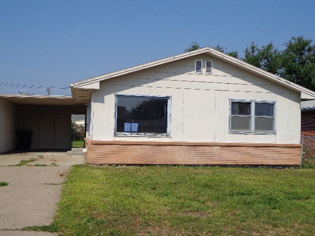 314 Glenn Rose Ave, North Platte, NE 69101