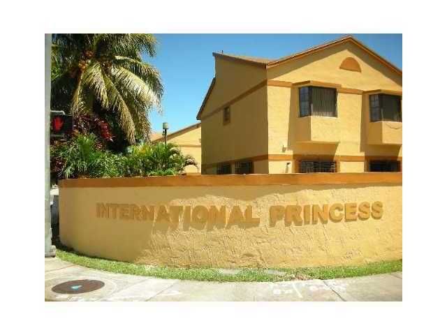 11881 SW 18 ST # 2-27, Miami, FL 33175