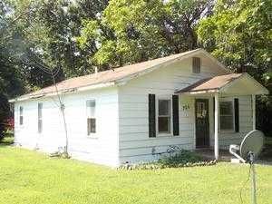 704 9th, Pittsburg, KS 66762
