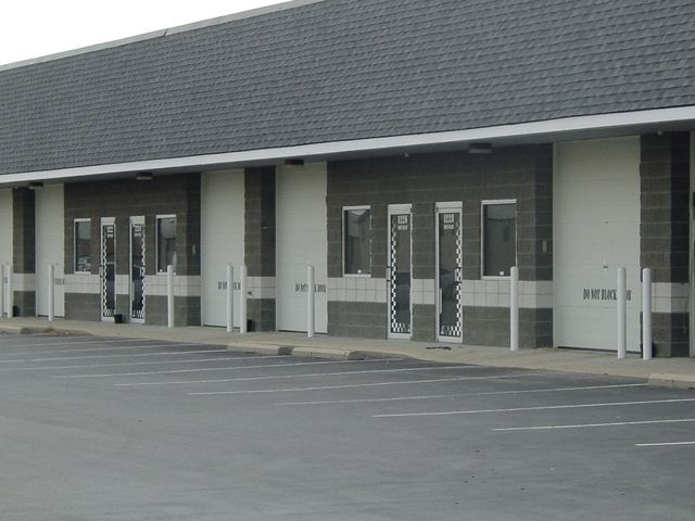 1203 Indy Way, Indianapolis, IN 46214