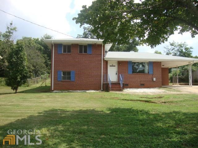 5636 Skyland Dr, Forest Park, GA 30297