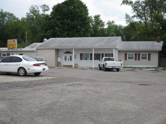 932 E. Main St., Boonville, IN 47601