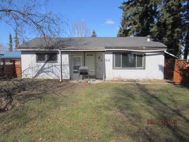 1702 Carr Ave, Fairbanks, AK 99709