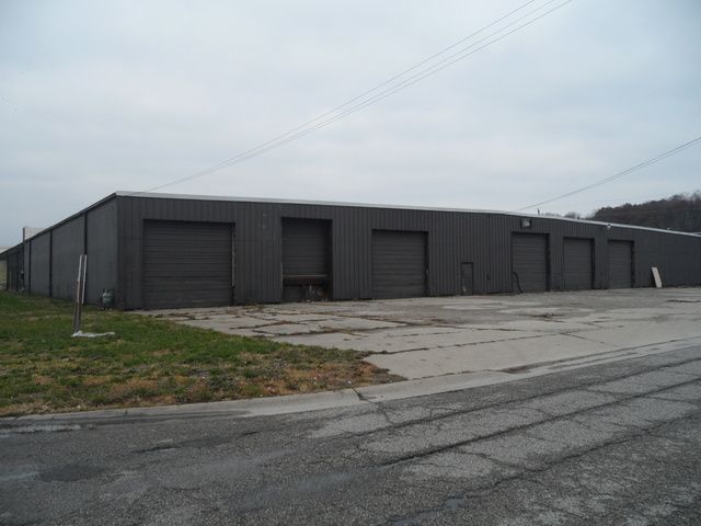4130 E 2nd Pkwy, Terre Haute, IN 47804