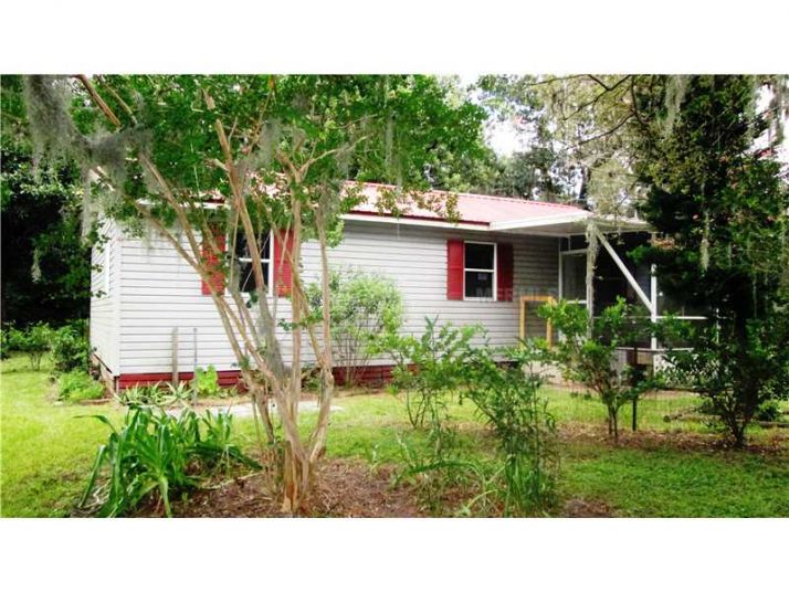 1604 Bonnie Rd, Plant City, FL 33565