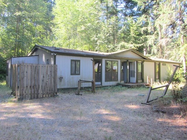 3318 SE Merganser Lane, Port Orchard, WA 98367