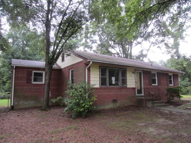 3827 Woodmere Dr, Richmond, VA 23234