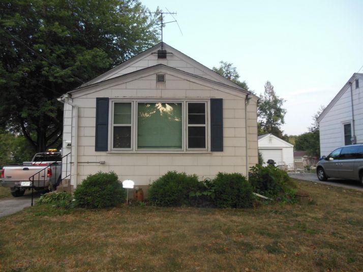 3307 SW 13th Pl, Des Moines, IA 50315