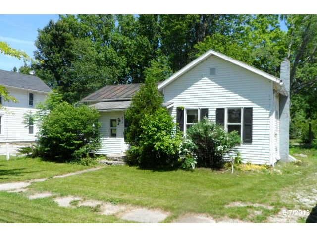 415 S Gorham St, Fayette, OH 43521