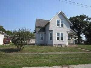 202 South Ave, Stanwood, IA 52337