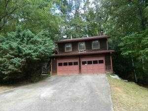 3406 Deshong Dr, Stone Mountain, GA 30087