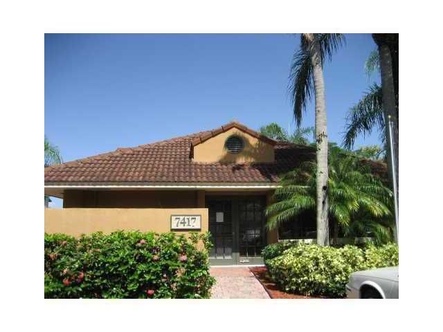 7427 SW 152 AV # 12-106, Miami, FL 33193