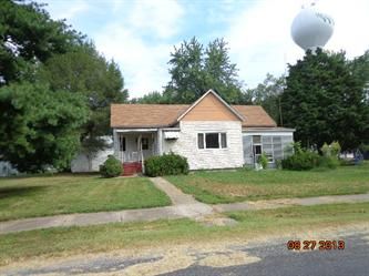 301 Wall St, Worden, IL 62097