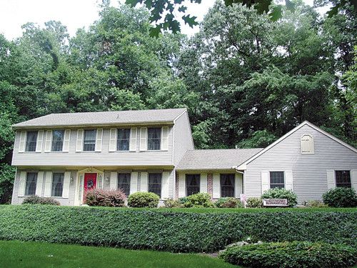 5209 DOGWOOD DRIVE, New Holland, PA 17557