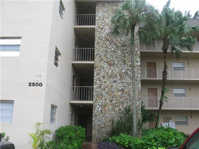 2500 SW 81ST AV # 302, Fort Lauderdale, FL 33324