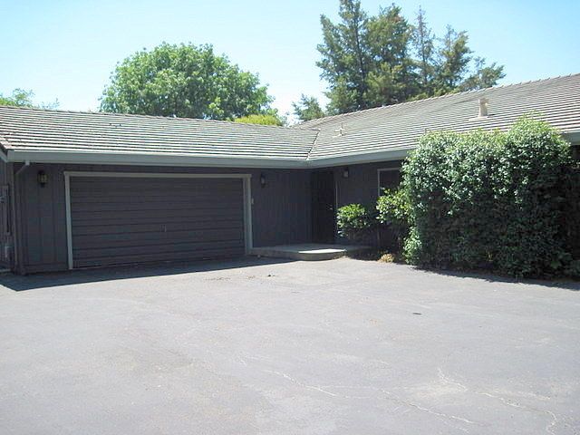 Cheryl Dr, Redding, CA 96002