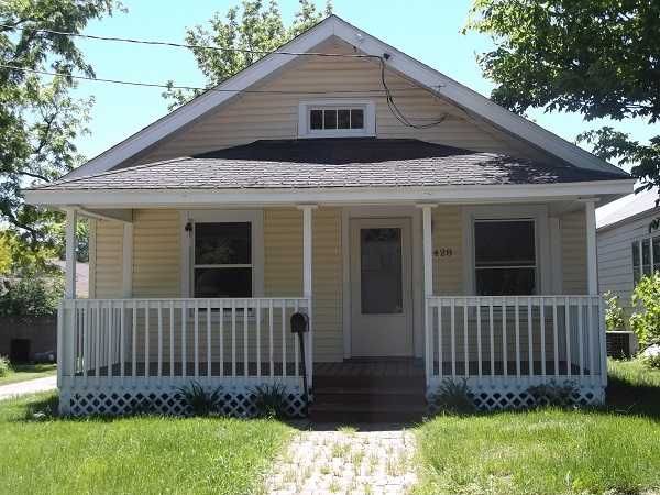 1428 E Duryea Ave, Peoria Heights, IL 61616