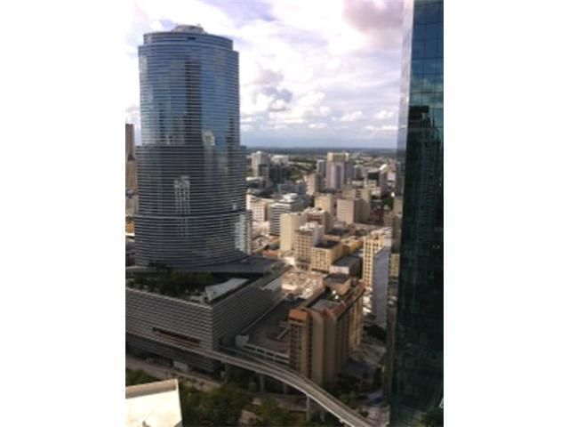 200 BISCAYNE BLVD WY # 3914, Miami, FL 33131