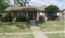 1913 Victoria Dr Garland, TX 75040
