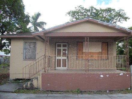 708 Sw Avenue C Pl, Belle Glade, FL 33430