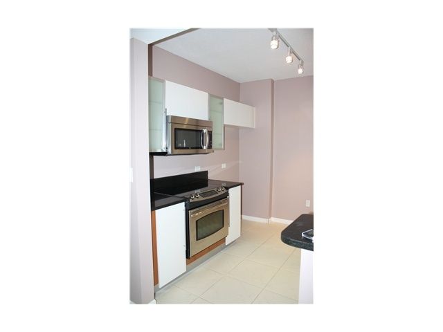 18800 NE 29 AV # 210, Miami, FL 33180
