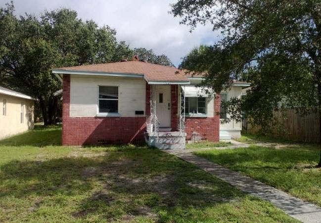 661 30th Ave S, Saint Petersburg, FL 33705