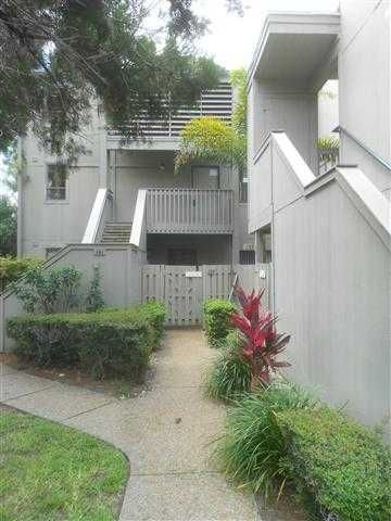 141 Woodland Pl, Osprey, FL 34229