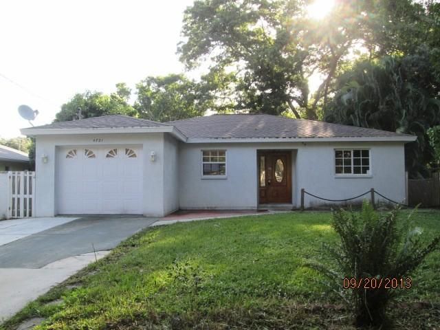 4721 Watkins Ave, Sarasota, FL 34233