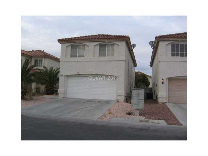 8328 Canvas Ct, Las Vegas, NV 89113