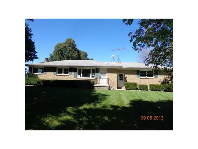 5754 Toles Rd, Eaton Rapids, MI 48827