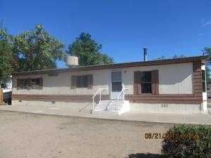 2909 E Maple St, Farmington, NM 87401